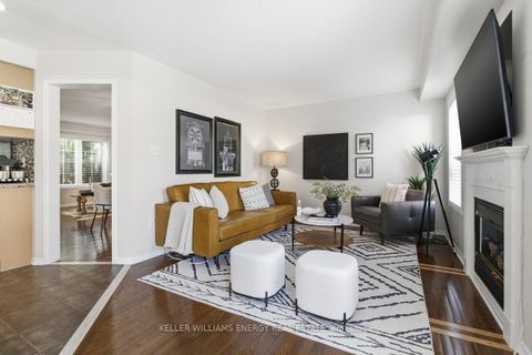 Photo 10 at 1428 Coldstream Drive, Taunton, Oshawa