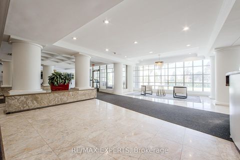 Photo 5 at 1506 - 7 Townsgate Drive, Yorkhill, Vaughan