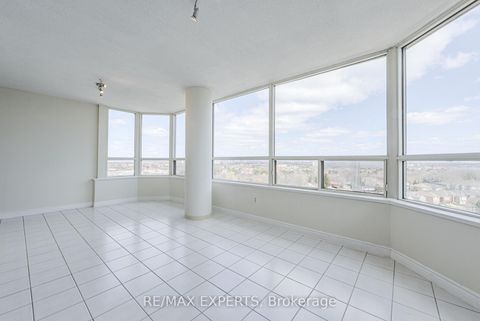 Photo 15 at 1506 - 7 Townsgate Drive, Yorkhill, Vaughan