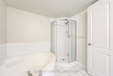 Photo 39 at 1506 - 7 Townsgate Drive, Yorkhill, Vaughan