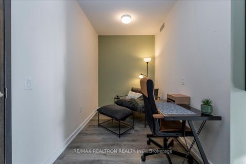 Photo 2 at 224 - 430 Essa Road, Holly, Barrie