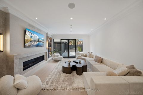 Photo 4 at 238 Melrose Avenue N, Lawrence Park North, Toronto