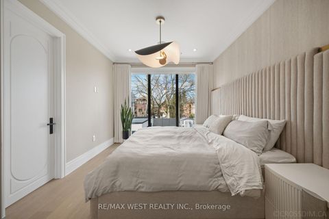 Photo 16 at 238 Melrose Avenue N, Lawrence Park North, Toronto