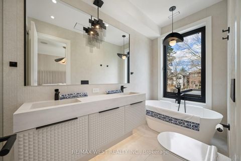 Photo 18 at 238 Melrose Avenue N, Lawrence Park North, Toronto