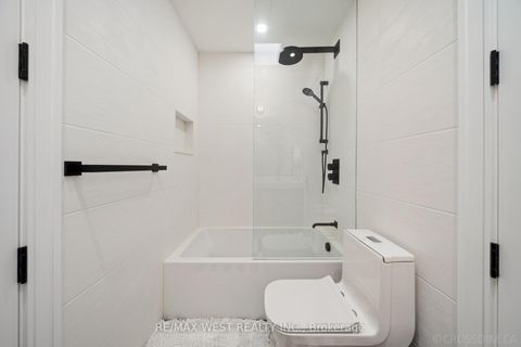 Photo 27 at 238 Melrose Avenue N, Lawrence Park North, Toronto