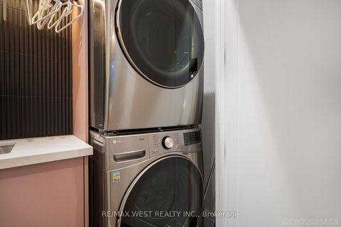 Photo 29 at 238 Melrose Avenue N, Lawrence Park North, Toronto