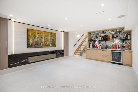 Photo 31 at 238 Melrose Avenue N, Lawrence Park North, Toronto