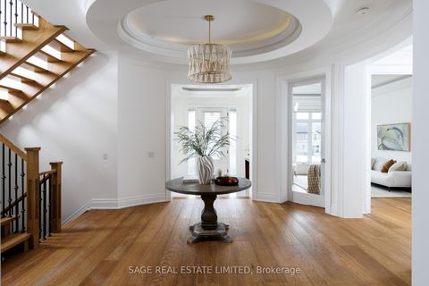 Photo 2 at 42 Winterlude Court, Kleinburg, Vaughan