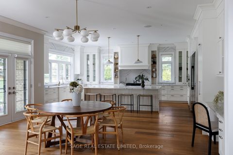 Photo 17 at 42 Winterlude Court, Kleinburg, Vaughan