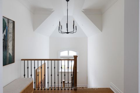 Photo 28 at 42 Winterlude Court, Kleinburg, Vaughan