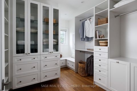 Photo 36 at 42 Winterlude Court, Kleinburg, Vaughan