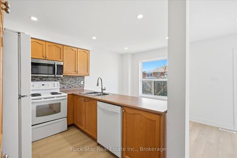 Photo 5 at 20 Knupp Road, Edgehill Drive, Barrie