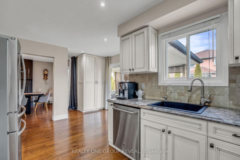 Photo 14 at 556 Rainy Day Drive, Woodlands, Pickering