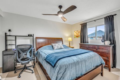 Photo 25 at 556 Rainy Day Drive, Woodlands, Pickering