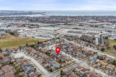 Photo 44 at 556 Rainy Day Drive, Woodlands, Pickering