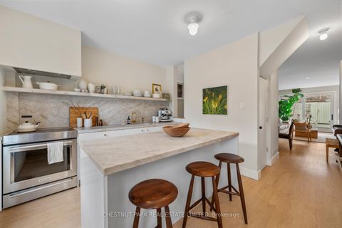 Photo 3 at 32 Sackville Place, South St. James Town, Toronto