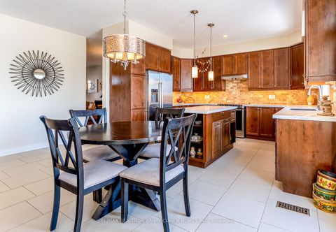 Photo 11 at 137 Jewel House Lane, Shore, Barrie