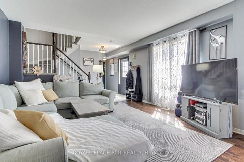 Photo 14 at 74 Drake Drive, Painswick South, Barrie