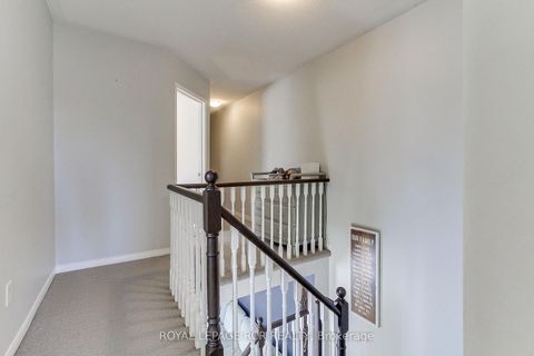 Photo 23 at 74 Drake Drive, Painswick South, Barrie