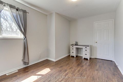 Photo 29 at 74 Drake Drive, Painswick South, Barrie