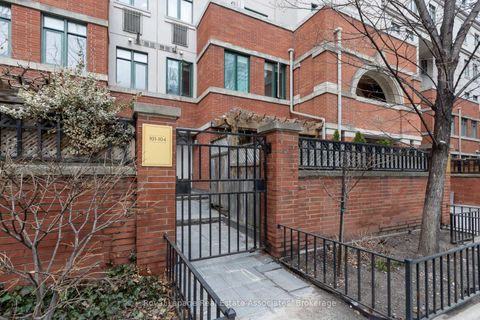 Photo 18 at Th103 - 500 Richmond Street W, Waterfront Communities C1, Toronto