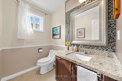 Photo 20 at 84 Viewmark Drive, Devonsleigh, Richmond Hill