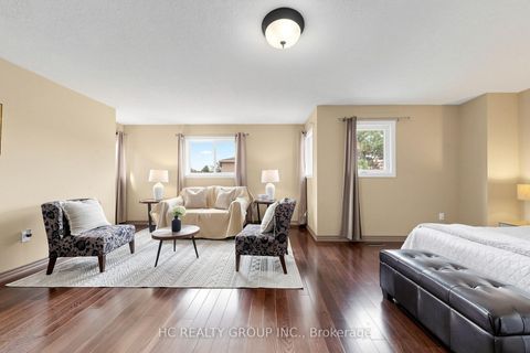 Photo 27 at 84 Viewmark Drive, Devonsleigh, Richmond Hill