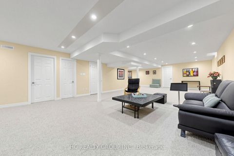 Photo 41 at 84 Viewmark Drive, Devonsleigh, Richmond Hill