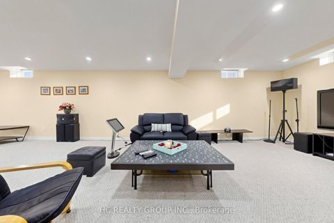 Photo 43 at 84 Viewmark Drive, Devonsleigh, Richmond Hill