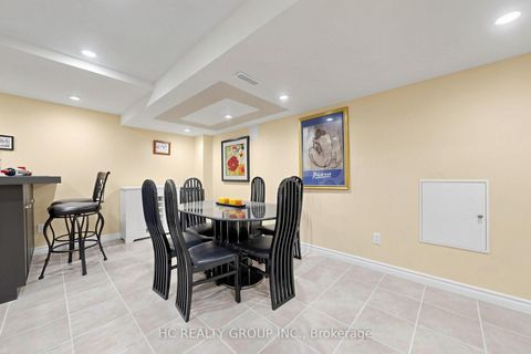 Photo 45 at 84 Viewmark Drive, Devonsleigh, Richmond Hill