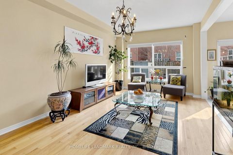 Photo 6 at 88 Barnwood Drive, Oak Ridges Lake Wilcox, Richmond Hill