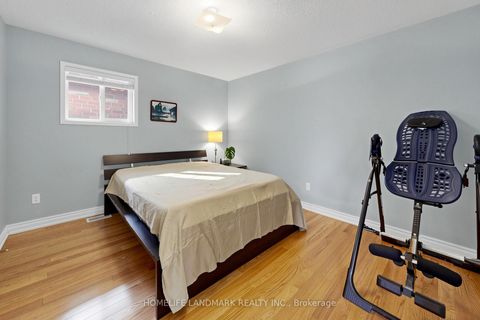 Photo 27 at 88 Barnwood Drive, Oak Ridges Lake Wilcox, Richmond Hill