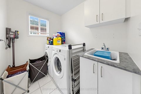 Photo 36 at 88 Barnwood Drive, Oak Ridges Lake Wilcox, Richmond Hill
