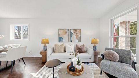 Photo 4 at 528 Veale Place, College Manor, Newmarket