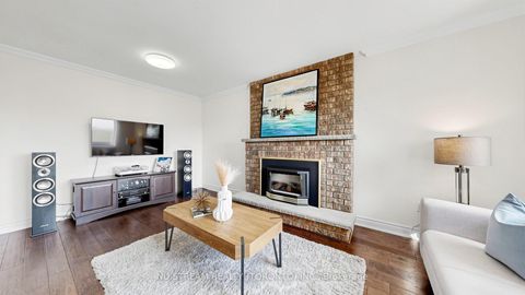 Photo 7 at 528 Veale Place, College Manor, Newmarket