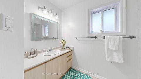 Photo 16 at 528 Veale Place, College Manor, Newmarket