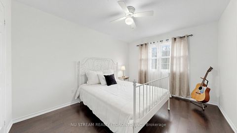 Photo 17 at 528 Veale Place, College Manor, Newmarket