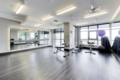 Photo 20 at 501 - 501 St Clair Avenue W, Casa Loma, Toronto