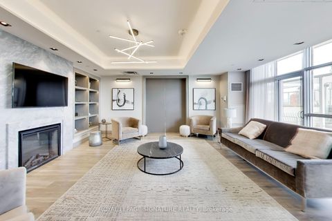 Photo 31 at 501 - 501 St Clair Avenue W, Casa Loma, Toronto