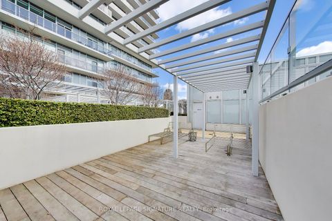 Photo 38 at 501 - 501 St Clair Avenue W, Casa Loma, Toronto