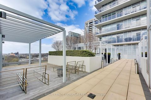 Photo 39 at 501 - 501 St Clair Avenue W, Casa Loma, Toronto