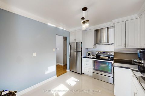 Photo 14 at 19 BRAMPTON Road, Richview, Toronto