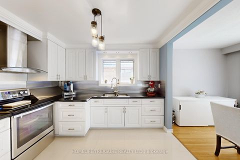 Photo 16 at 19 BRAMPTON Road, Richview, Toronto