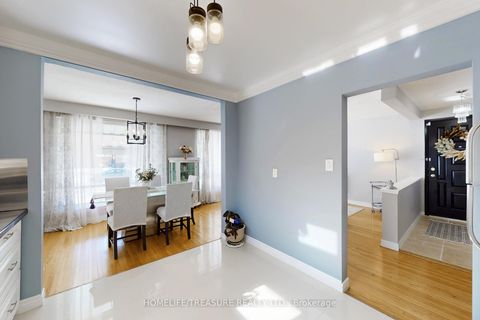 Photo 17 at 19 BRAMPTON Road, Richview, Toronto