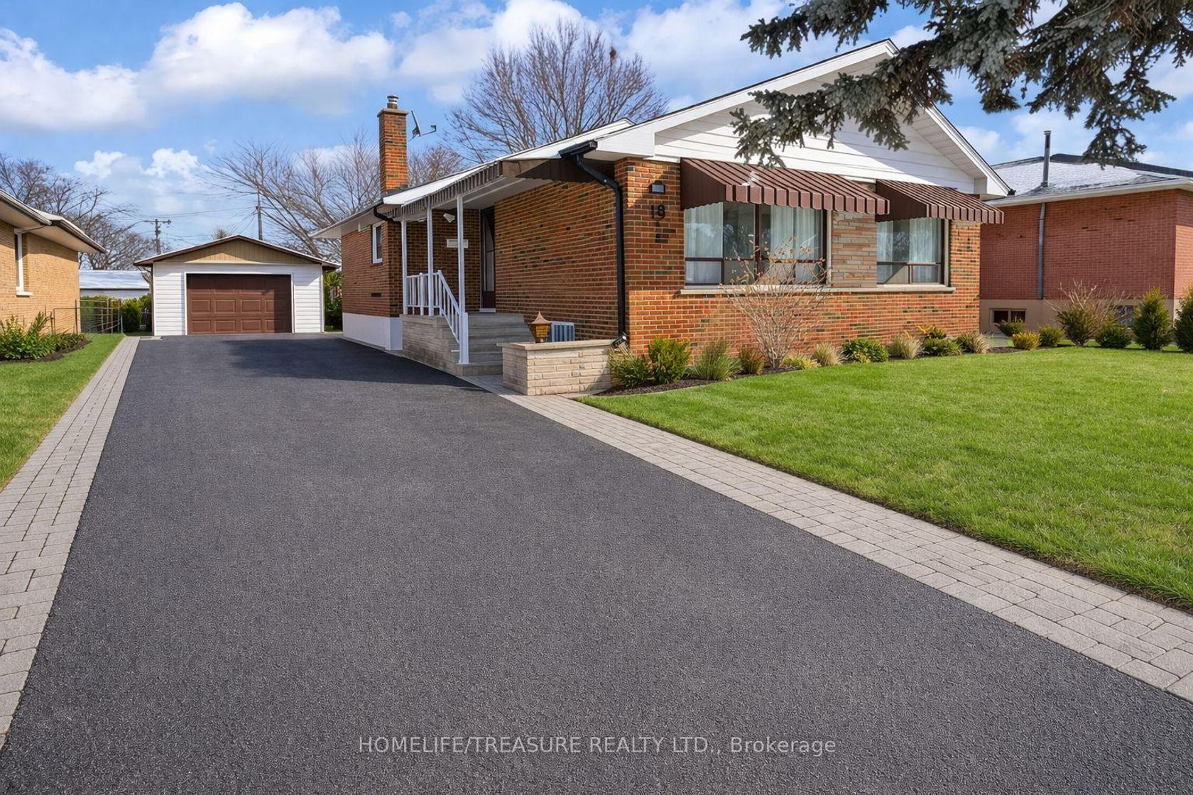 19 BRAMPTON Road, Richview, Toronto photo 7