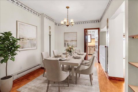 Photo 11 at 69 Robinson Street, Bellwoods, Toronto