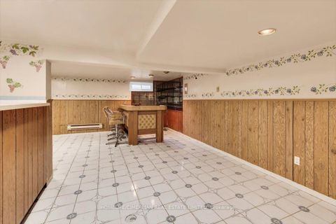 Photo 19 at 69 Robinson Street, Bellwoods, Toronto