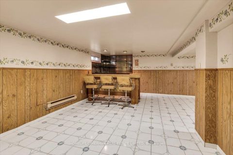 Photo 22 at 69 Robinson Street, Bellwoods, Toronto