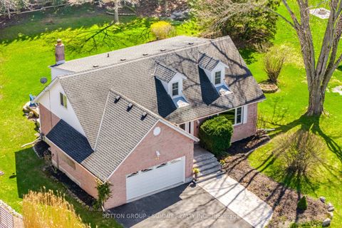 Photo 2 at 39 Cutting Crescent, Pottageville, King