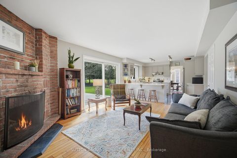 Photo 14 at 39 Cutting Crescent, Pottageville, King